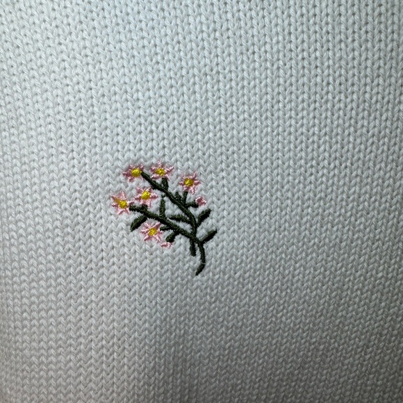 White Floral Embroidered Sweater- Medium - Picture 4 of 5